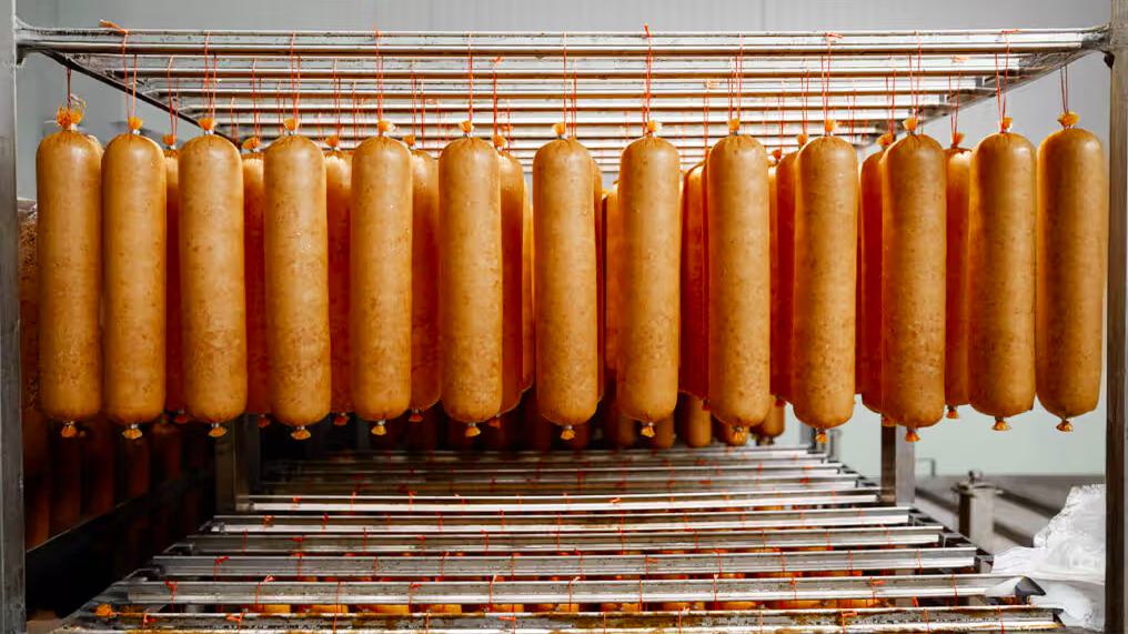Do Hot Dogs Cause Cancer? Causes and Risk Factors